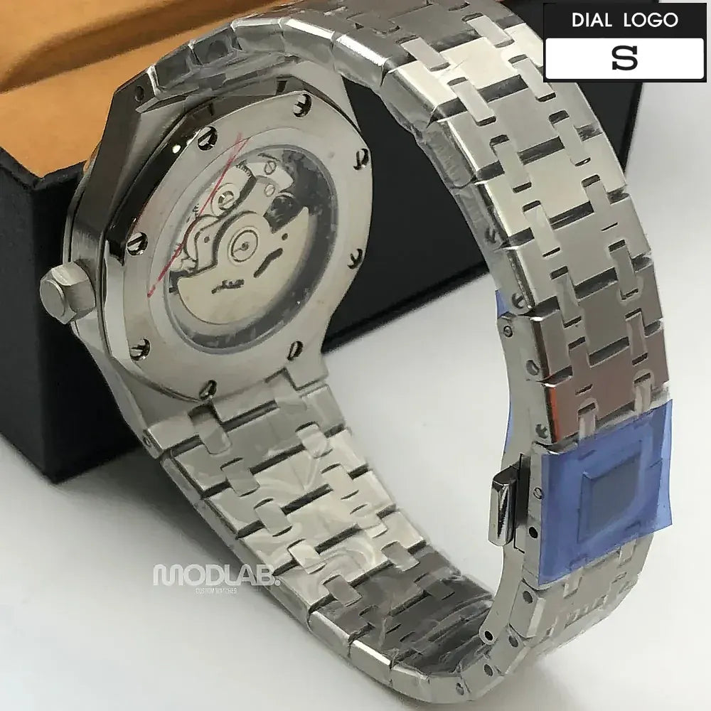 Royal Seikoak | White